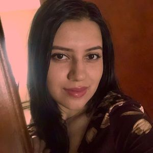 Meet your Posher, Jenna